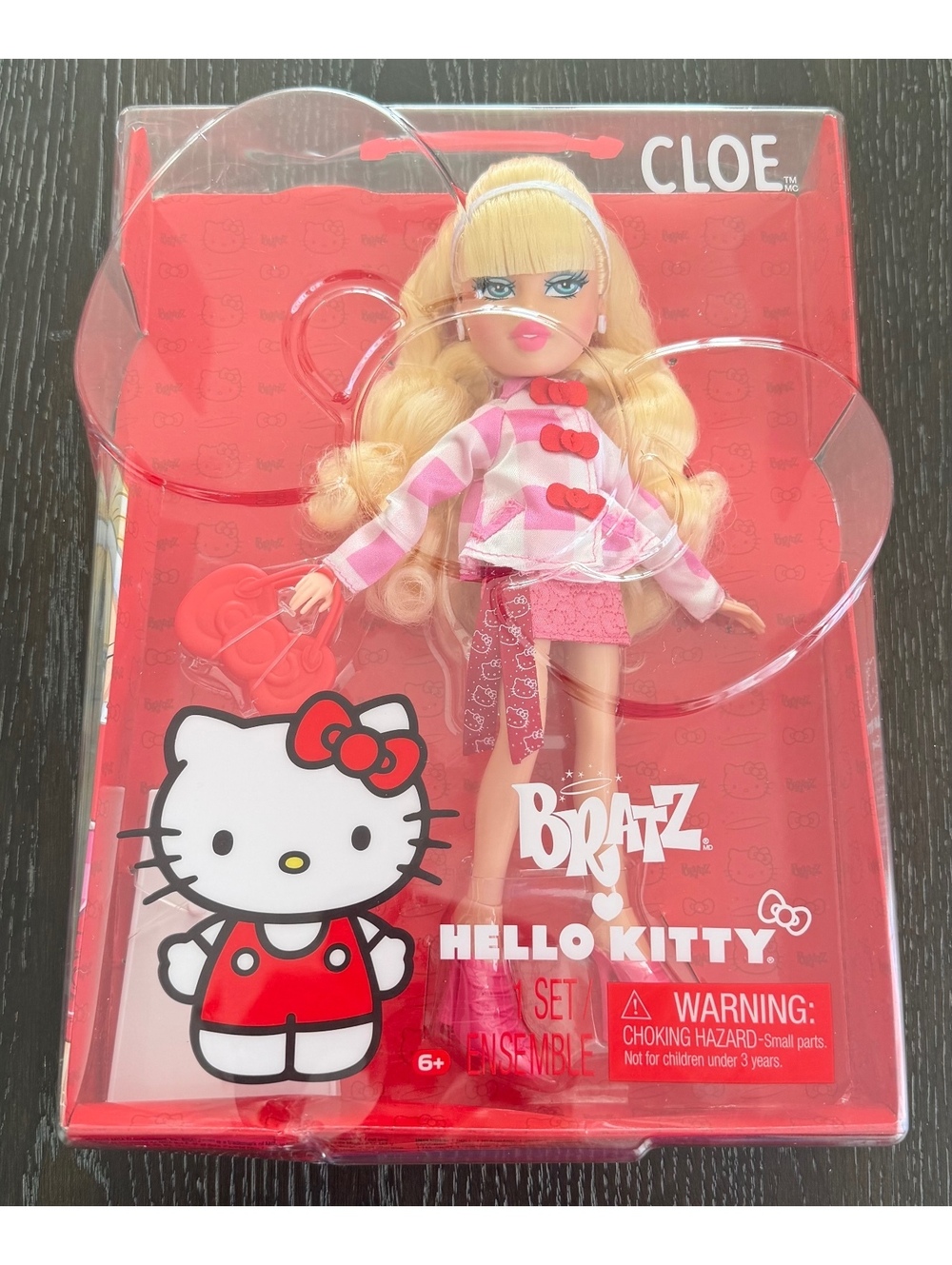 BRATZ X HELLO KITTY CLOE Sanrio Fashion Doll
